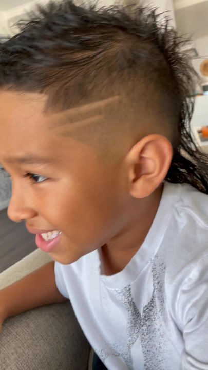 MC Barber Lounge - Barbers Near Me - Brea, California
