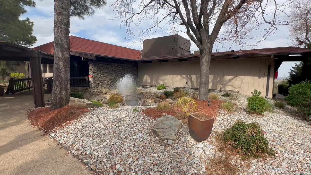 Simms Steakhouse - Fountain provides relaxing ambiance near the entrance - Steakhouses Near Me - Lakewood, Colorado