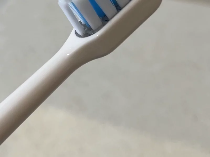 Cloud 9 - LED Electric Toothbrush