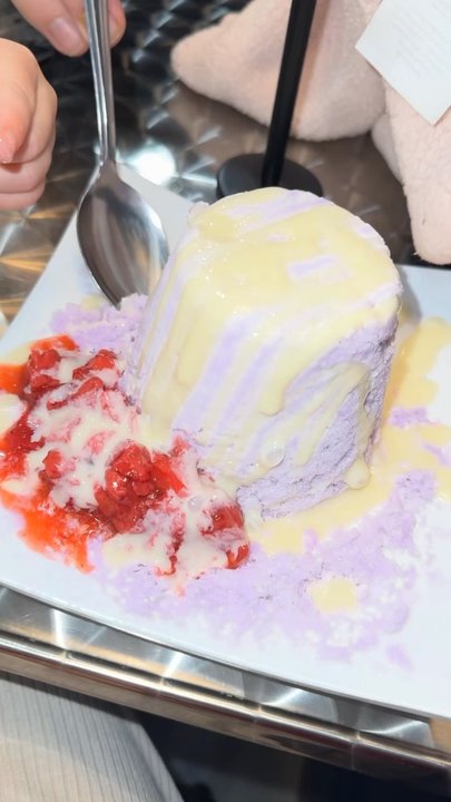 Vampire Penguin - Ugh my favorite - Desserts Near Me - Cumming, Georgia