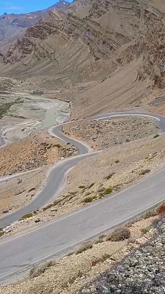 Photo of 21 hairpin bends! WH
