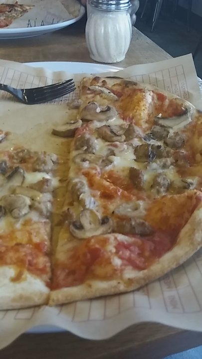 MOD Pizza - Fast Food Near Me - Liberty, Missouri