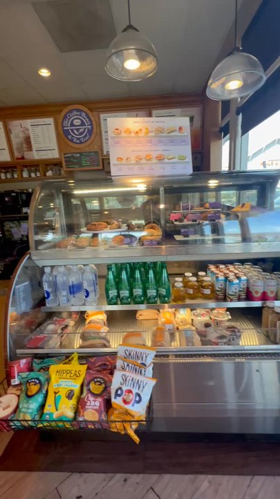 The Coffee Bean & Tea Leaf - Quick look around - Coffee & Tea Near Me - West Hills, California