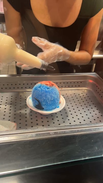 Cotton & Snow TX - Blue raspberry and tigers blood with snocap. - Shaved Ice Near Me - Plano, Texas