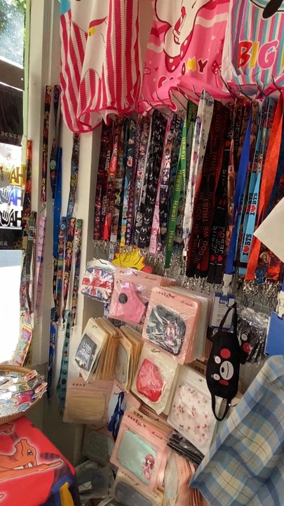 Hannah Jo - Accessories Near Me - Honolulu, Hawaii