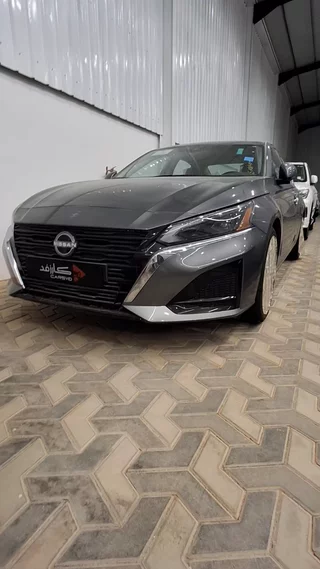 نيسان التيما SV 2026
