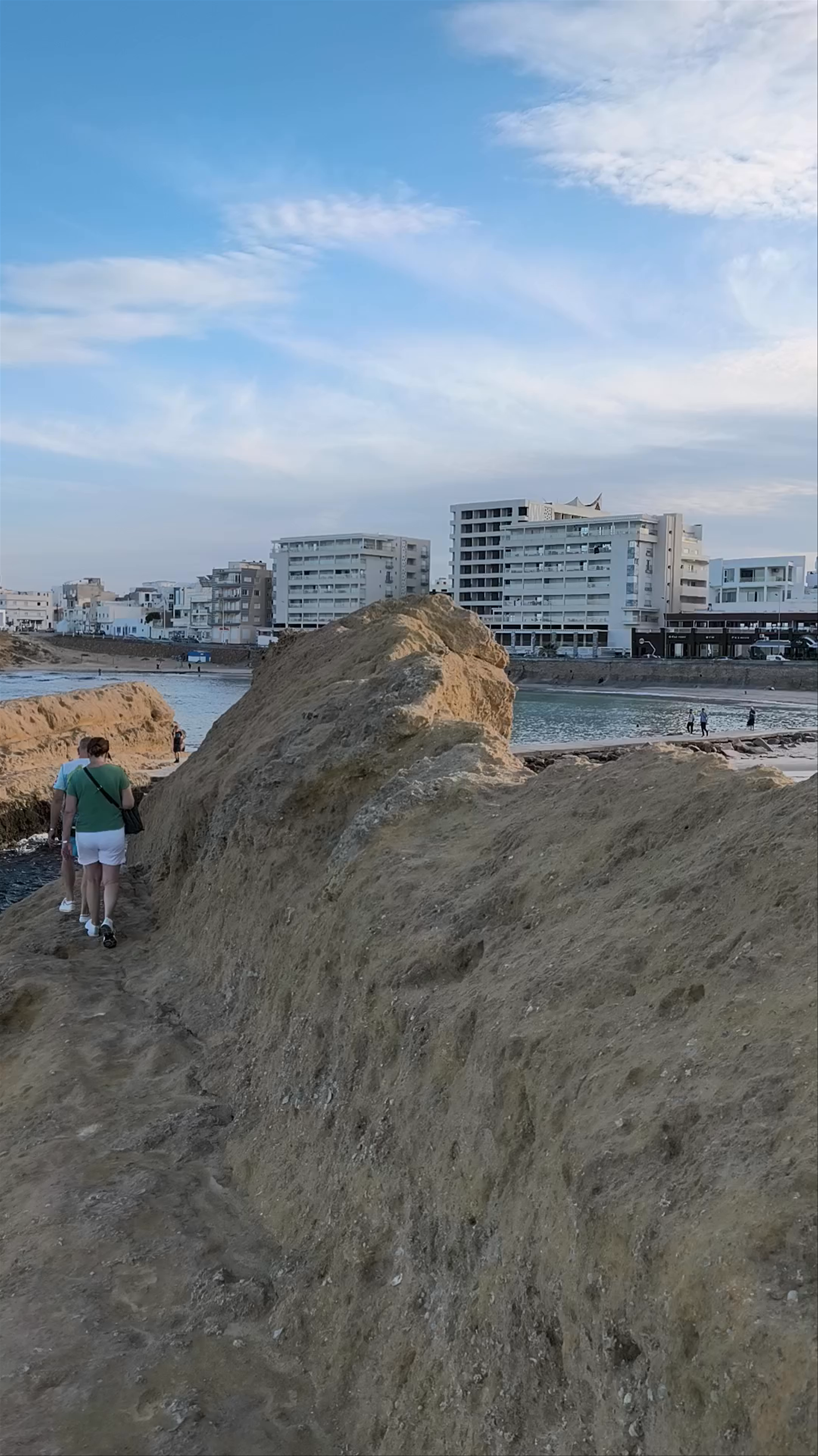 Monastir Cliff