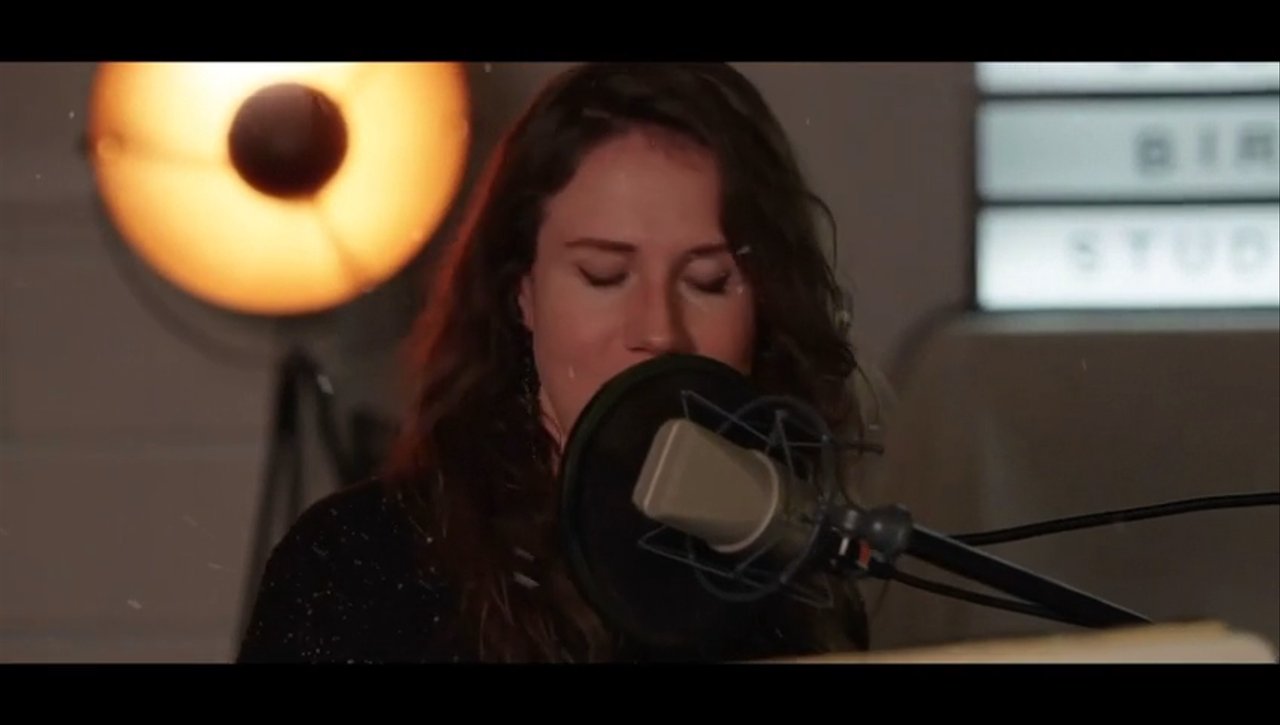 Daphne Kim - Christmas Promo - video