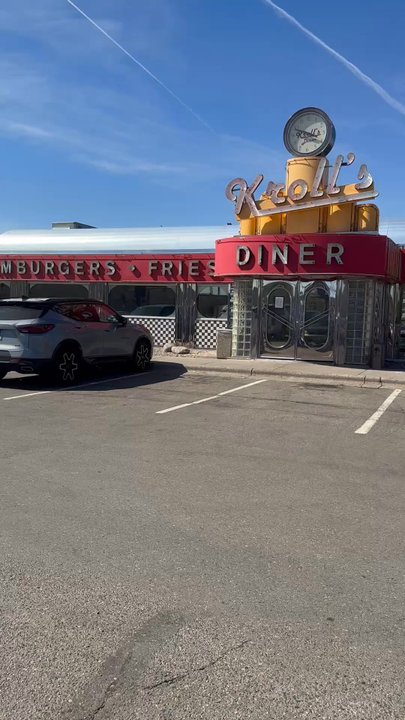 Kroll's Diner - German Near Me - Fargo, North Dakota