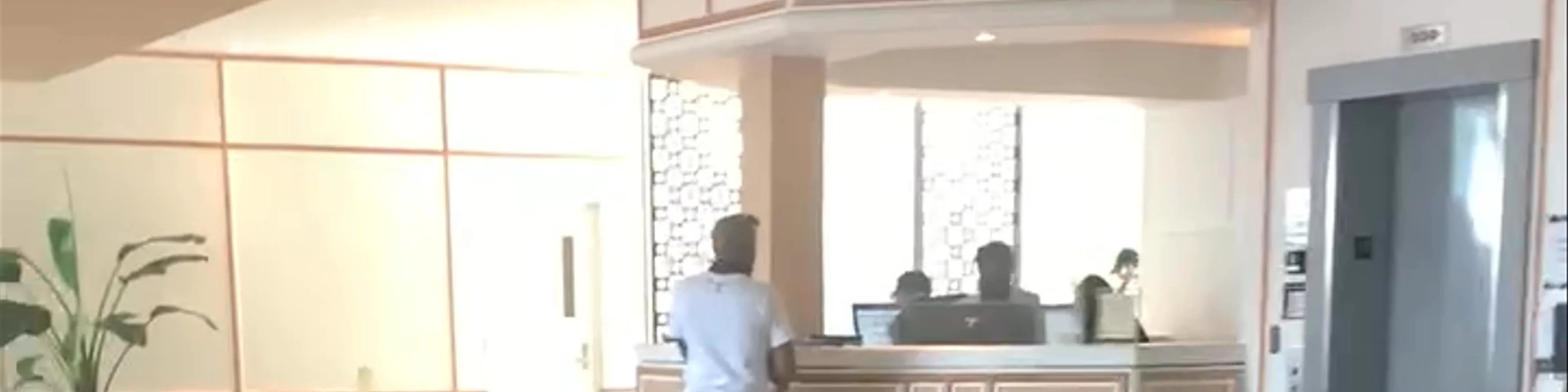 Kimpton Surfcomber Hotel