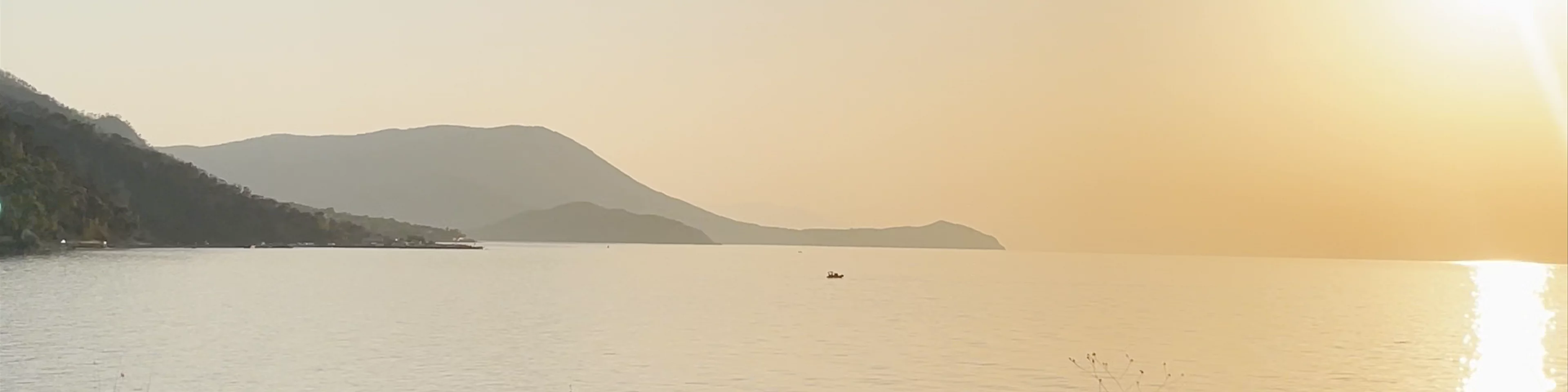 Παραλία Αλεποχώρι Σχίνος