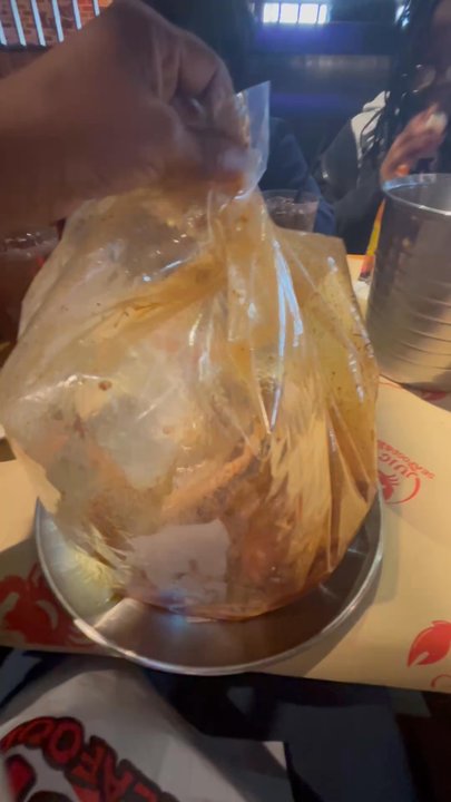 Juicy Seafood & Bar - Cajun/Creole Near Me - Mesquite, Texas