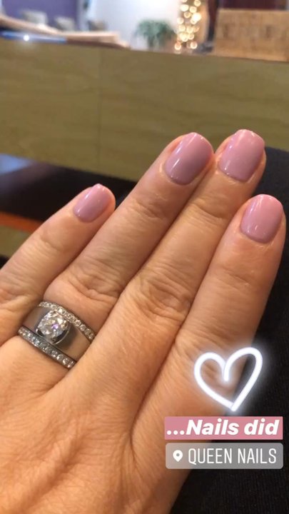 Queen Nails - Waxing Near Me - Salem, Oregon