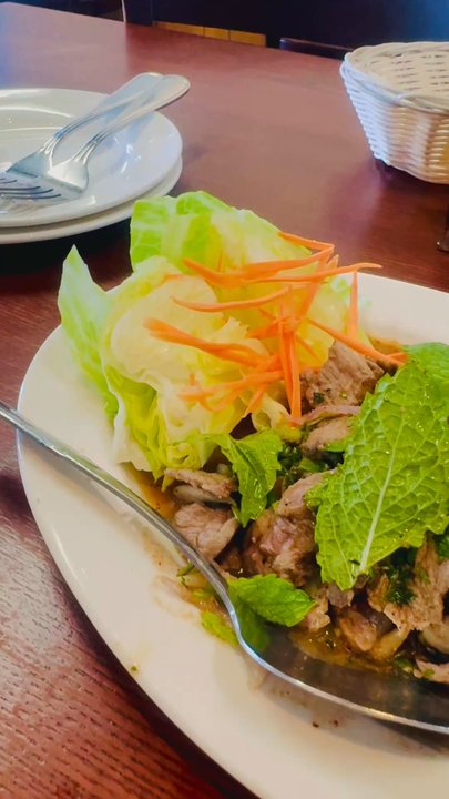 Pearl Thai Noodle House - Beef salad was so flavorful I just forgot to order the sticky rice to eat with it ;) - Thai Near Me - Temecula, California