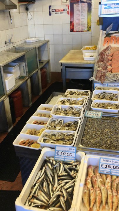 Frutti di Mare da Nitto - Çok lezetli  direk seçip pişiriyorlar midyeler muhteşemdi - Seafood Near Me - Catania, Connecticut