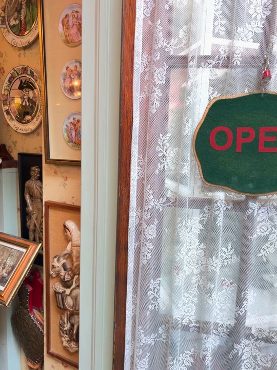 After Queen Tea Shop - Tea Rooms Near Me - Markham, Ontario