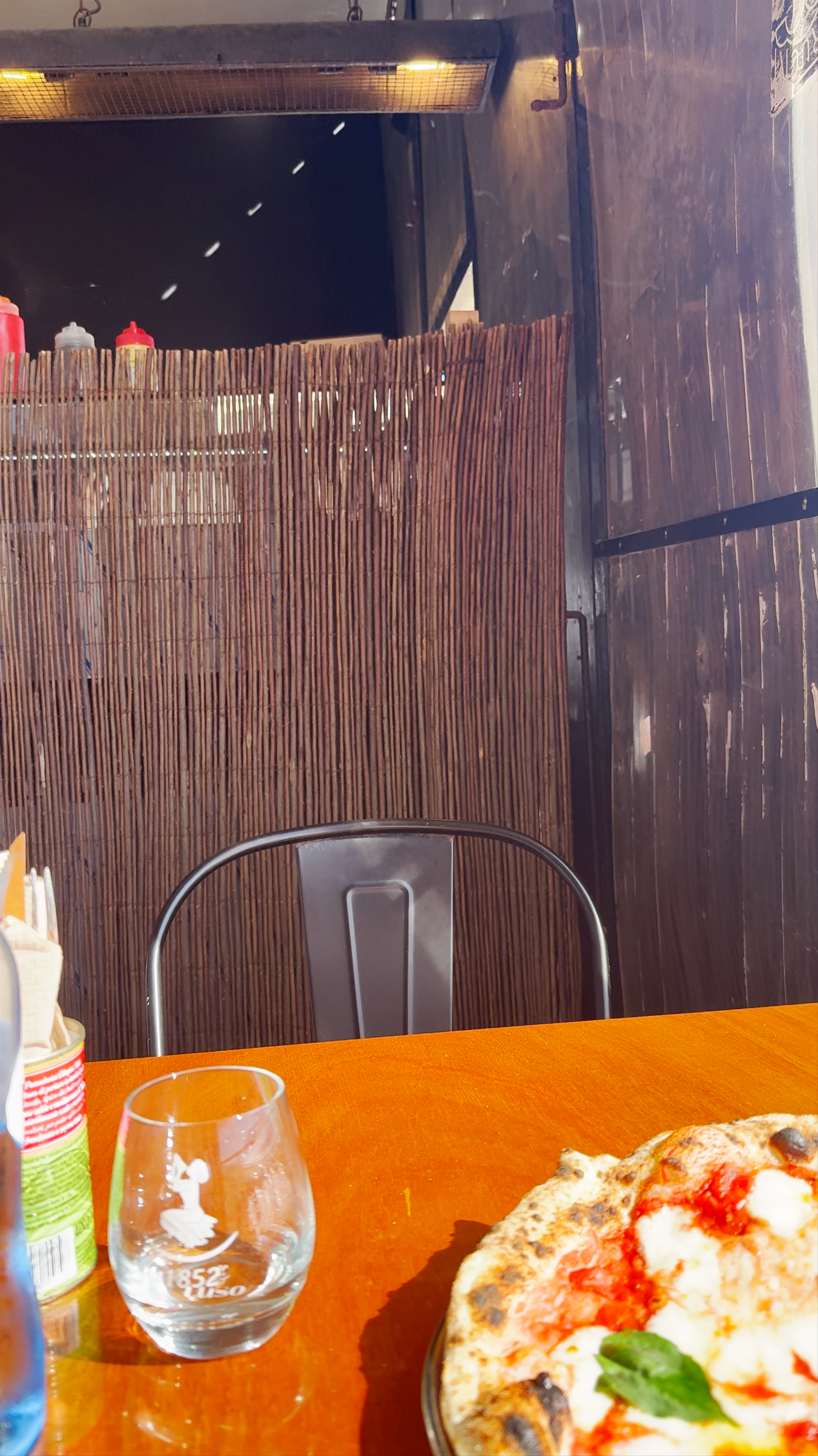 Retrogusto Caparica Pizzeria