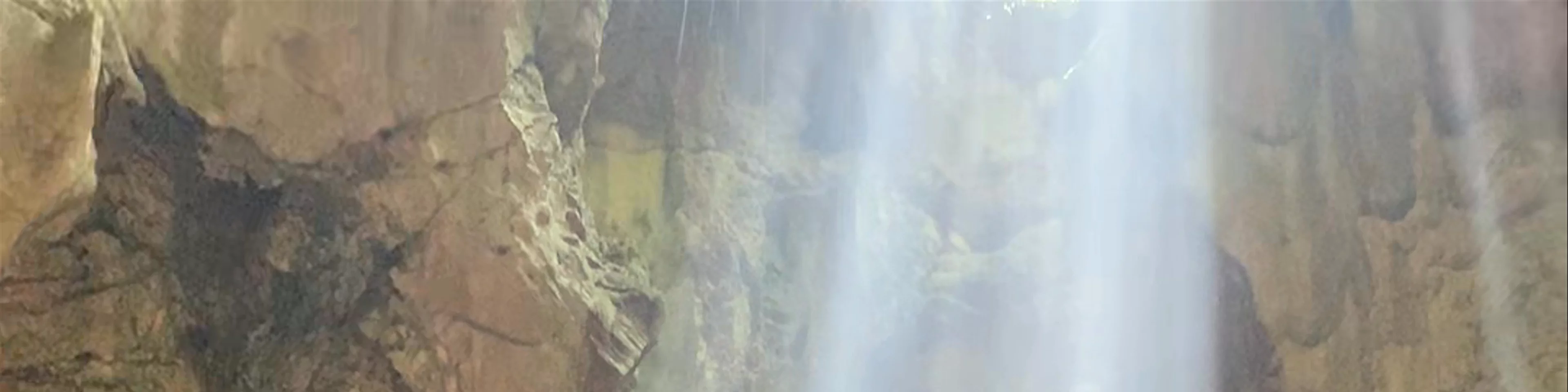 Huyen Khong Cave