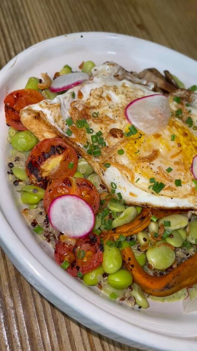Willa Jean - Grain Bowl ($16.00): quinoa, edamame, lima beans, cherry tomato, mushrooms, roasted carrot, roasted poblano, almond, & poached egg - Bakeries Near Me - New Orleans, Louisiana