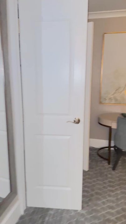 Rowland Hotel - The Rowland Suite - Hotels Near Me - Salem, Virginia