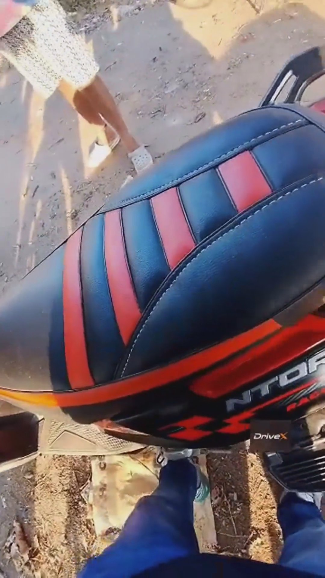 Walk-around video thumbnail