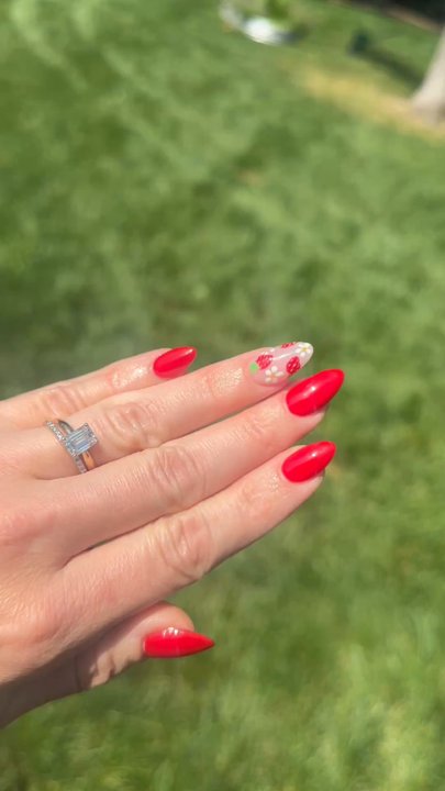 Sense Nails Spa - Reflexology Near Me - Taunton, Massachusetts