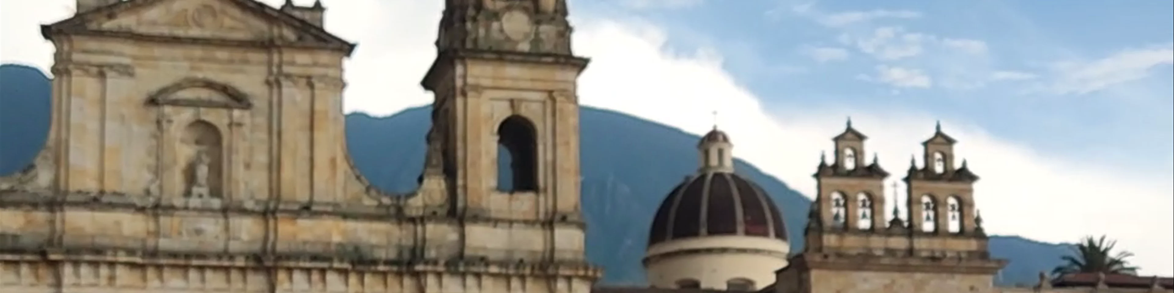 Plaza de Bolívar