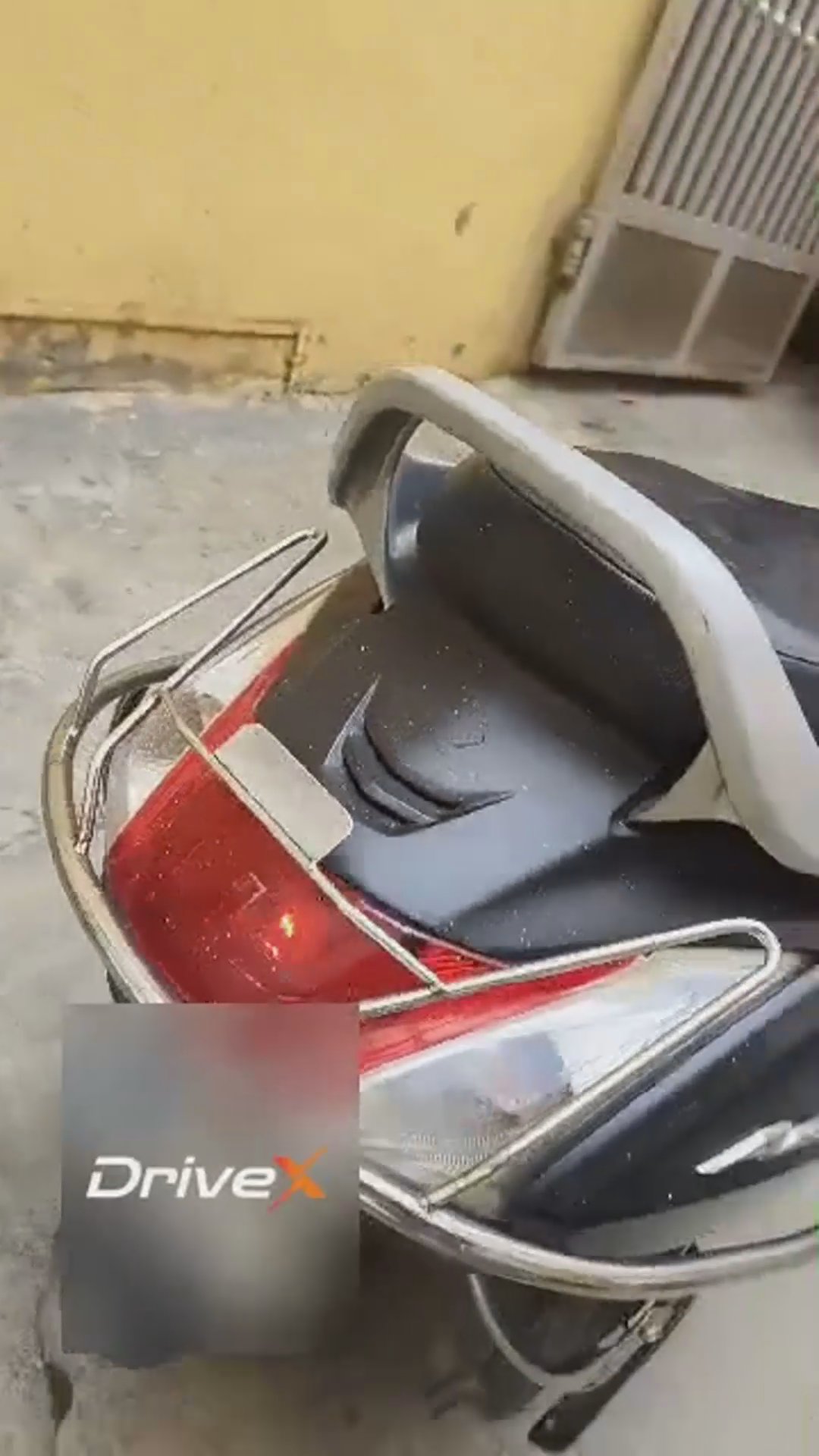 Walk-around video thumbnail