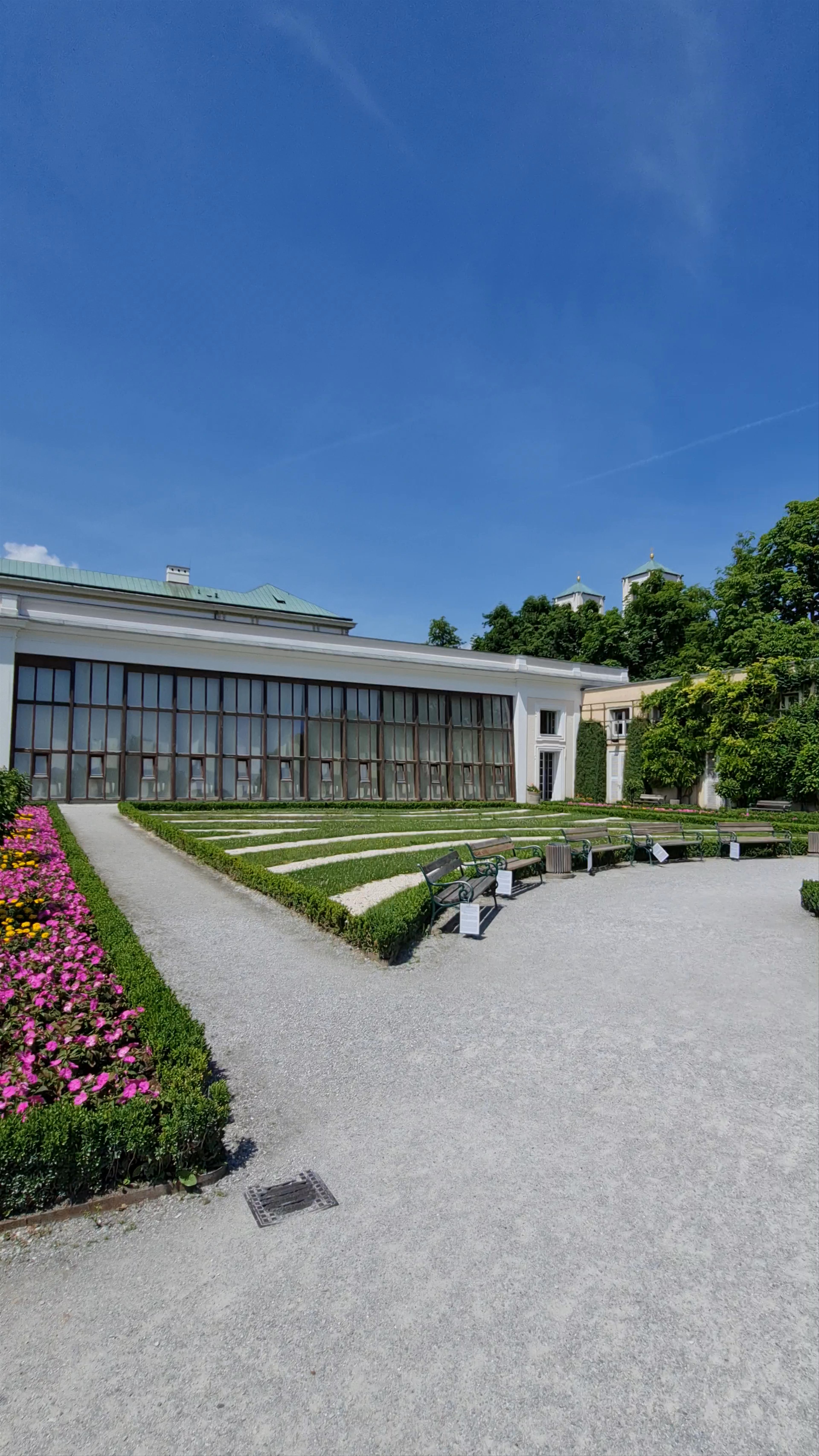 Mirabellgarten: A Serene Escape in the Heart of Salzburg