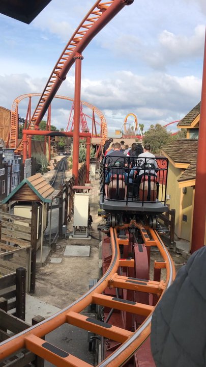 Pony Express - Slowest Launch Coaster I've ever been on! - Amusement Parks Near Me - Buena Park, California