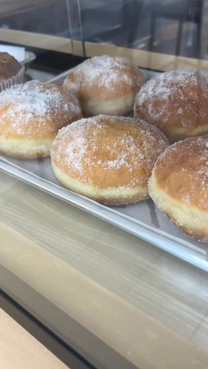 Delizie Romane - Bakeries Near Me - Pasadena, California
