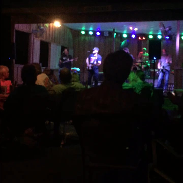 Breakers Marina - Live band Labor Day weekend - Bars Near Me - Buchanan, Tennessee