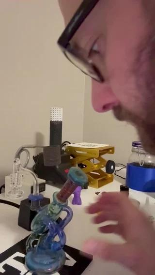 Preview pic of 10mm manchild recycler partial wigwag