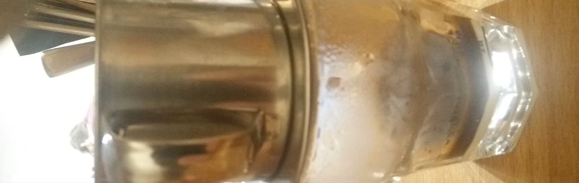 Co Do Bistro - Vietnamesischer Kaffee. Spezialröstung.. Mit Filter direkt auf dem Glas und gezuckerte Kondensmilch unten im Glas (gibt's auch ohne). - Vietnamese Near Me - Munich, BY