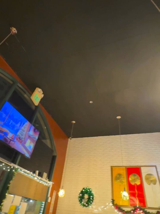 Thai Thai Restaurant - Christmas decor - Thai Near Me - Oceanside, California