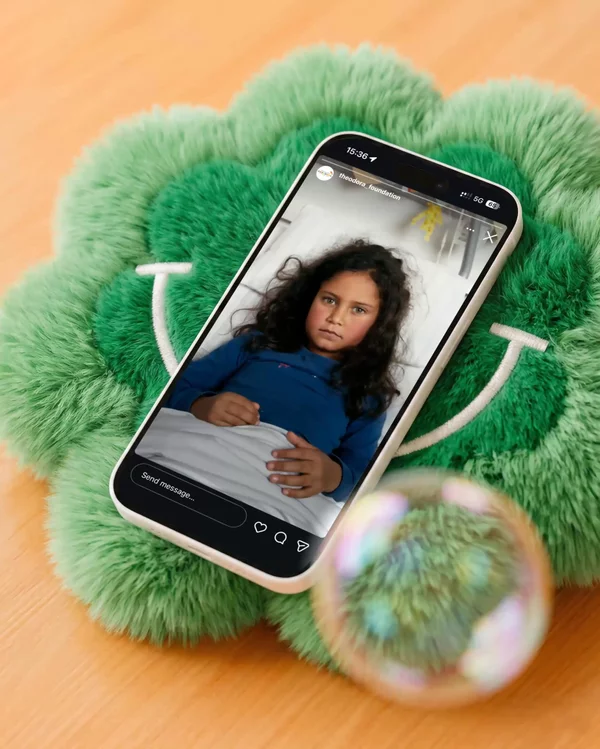 2560x3200px-stiftung_theodora-social_media_01