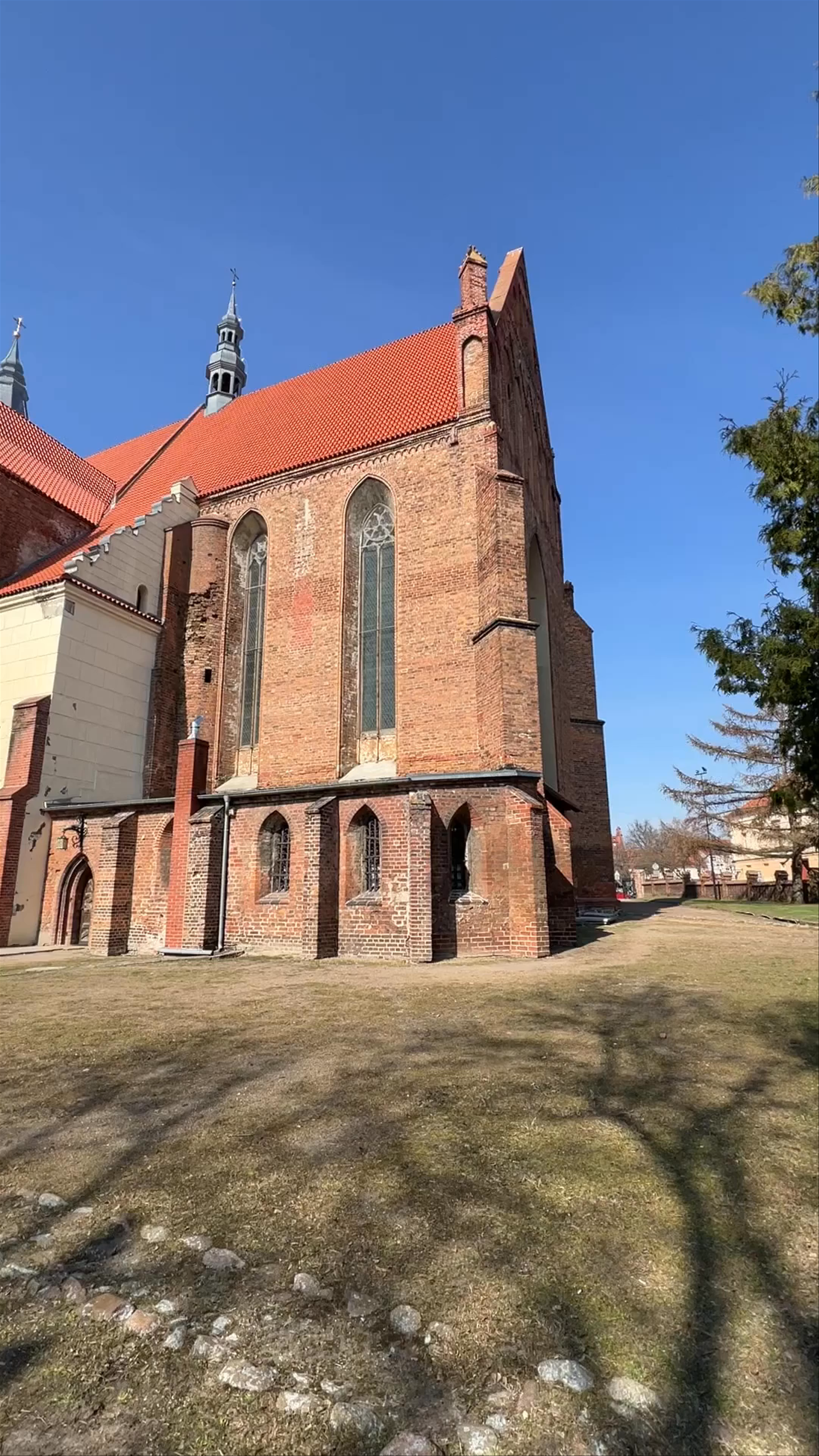 PARISH PM. Assumption