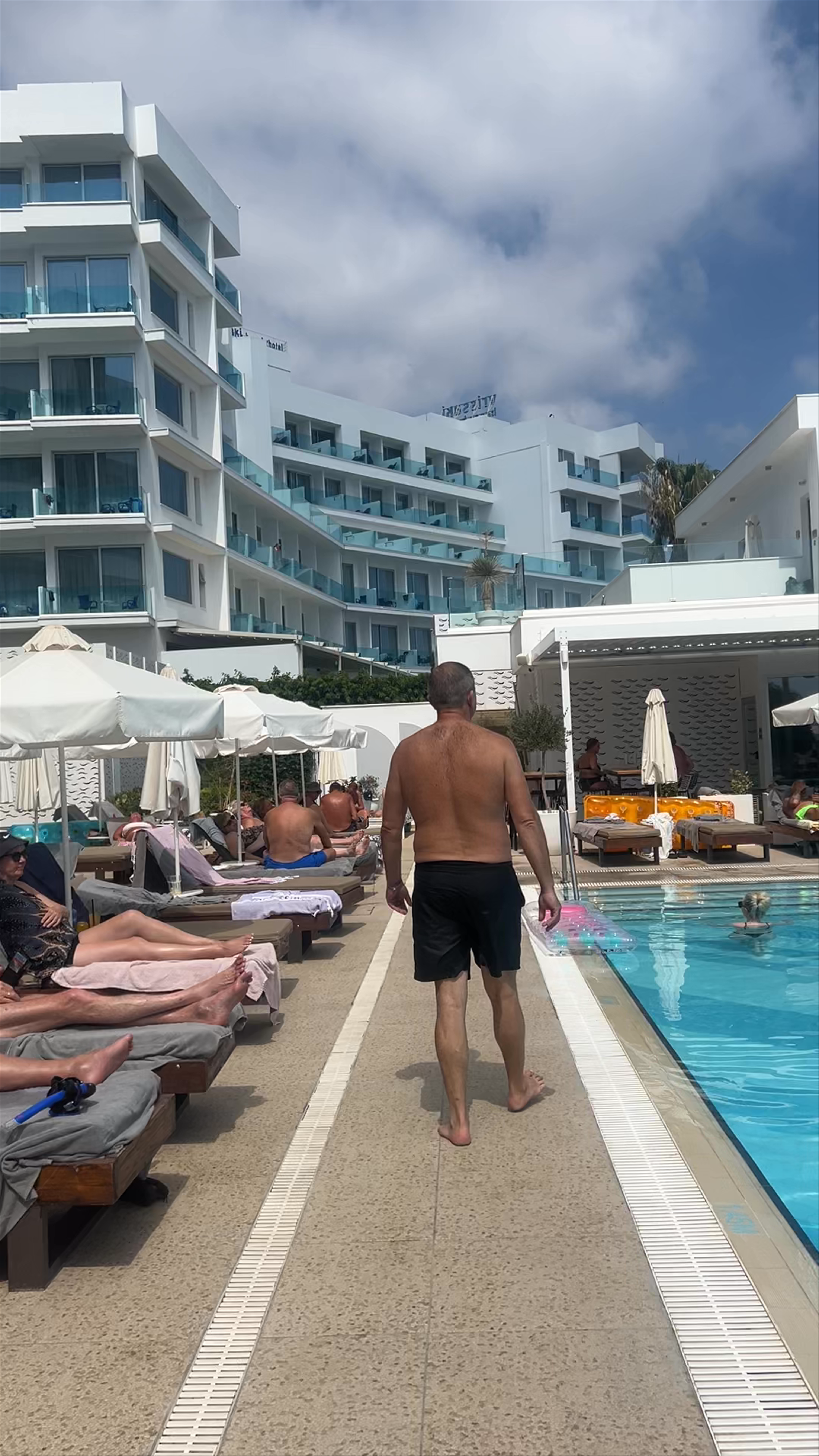 Flamingo Paradise Beach Hotel