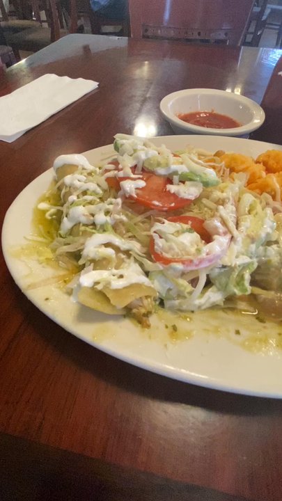 Las Delicias - Chicken Enchiladas - Mexican Near Me - Memphis, Tennessee