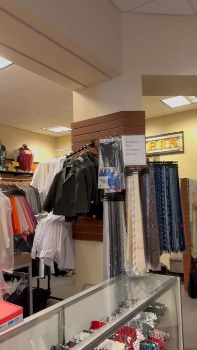 Blazers - Video of store view - Men's Clothing Near Me - Palm Desert, California