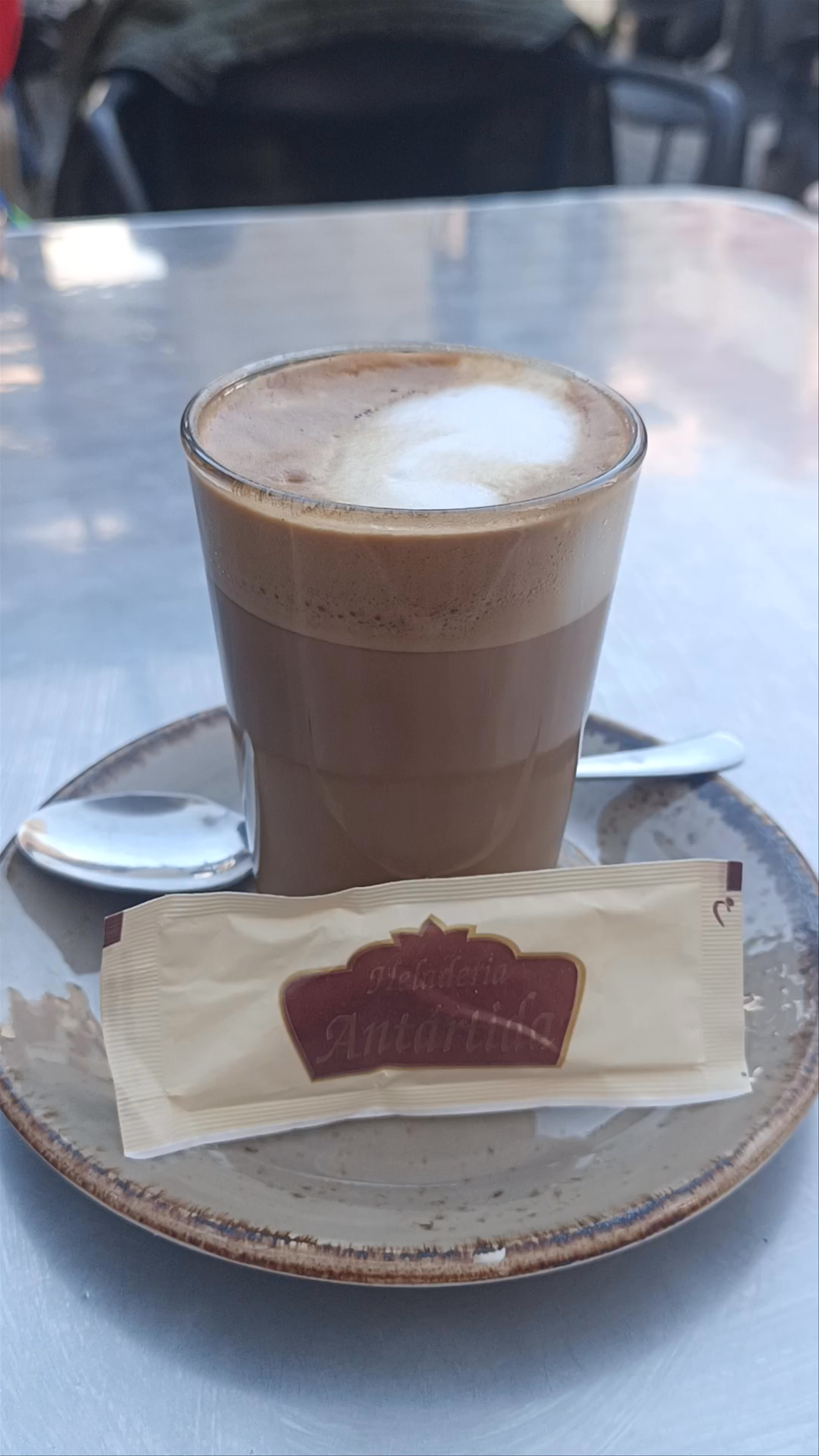 CAFETERÍA-HELADERÍA ANTÁRTIDA