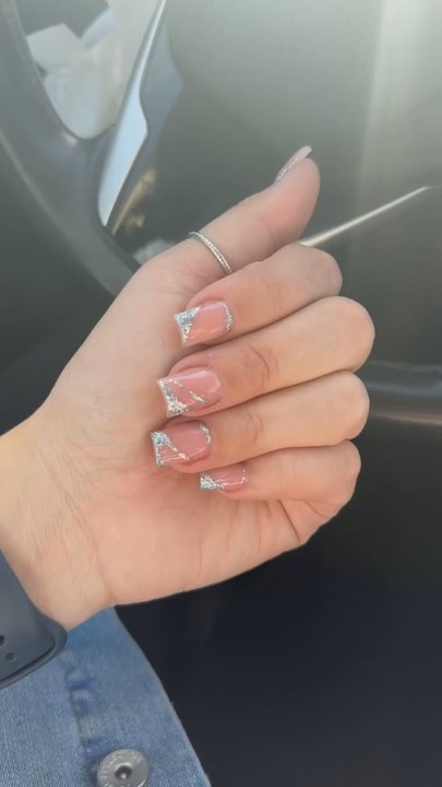Glamour Lounge - Nail Salons Near Me - Bakersfield, California