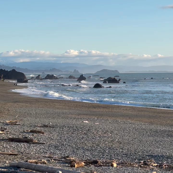 Ocean Suites - Hotels Near Me - Brookings, Oregon