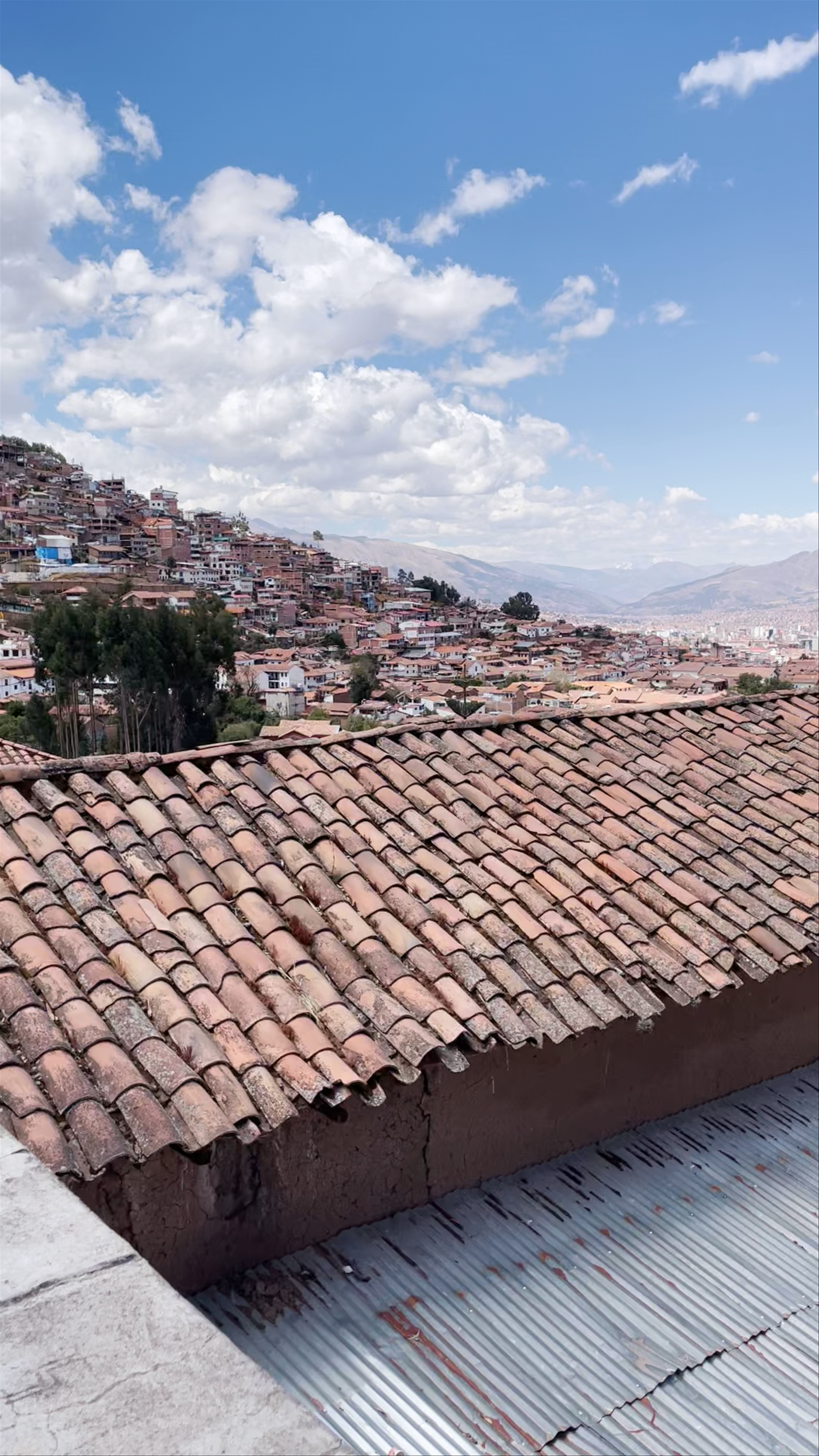 Mirador de San Cristobal: Panoramic Views of Cusco’s Vibrant Hills