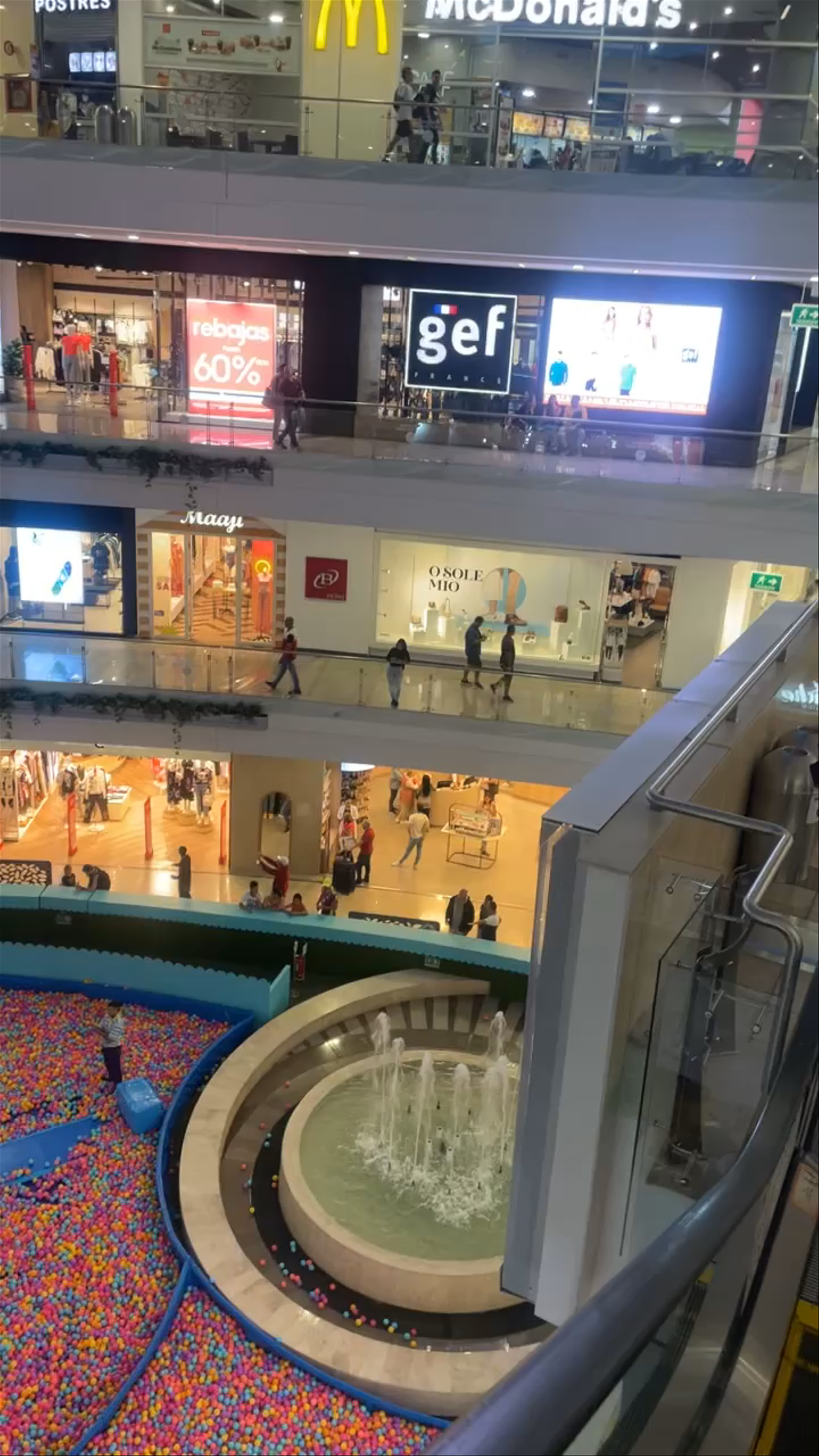 Santafé Mall
