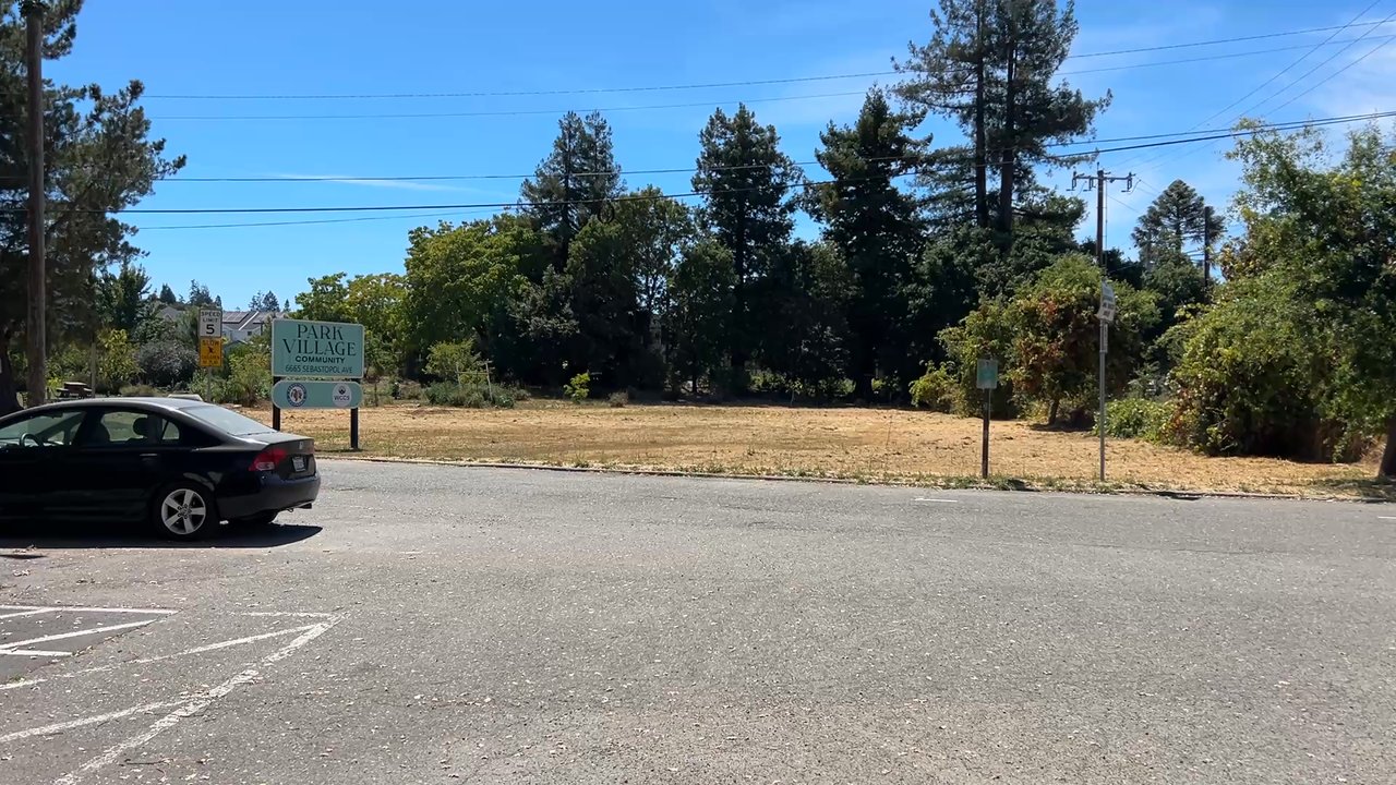 Tomodachi Park - Parks Near Me - Sebastopol, California