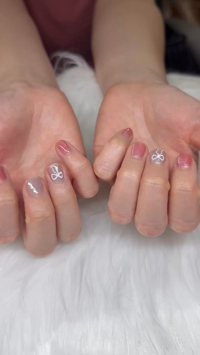 Ocean Nails & Spa - Cateye manicure - Nail Salons Near Me - Alameda, California