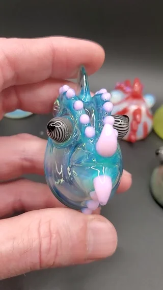 Preview pic of Marina/bubblegum chameleon