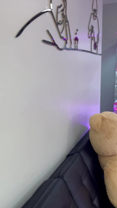 Wow Cafe - Crane game room - Hong Kong Style Cafe Near Me - Edison, New Jersey