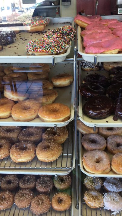 Winchell's Donut House - Donuts Near Me - Wheat Ridge, Colorado